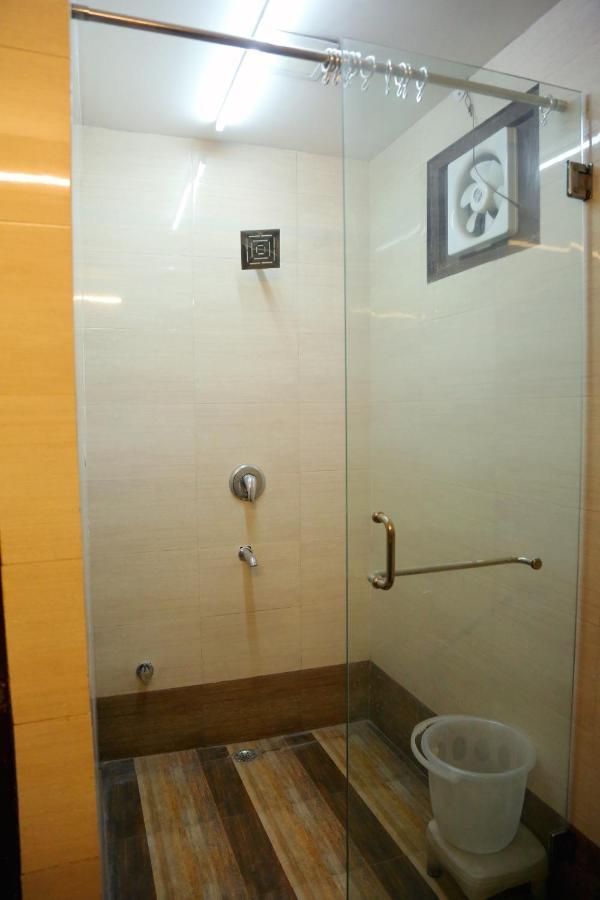 Aerocity Hotel Jindal Palace Delhi- A Well Hygiene Property"All Staff Vaccinated " Nuova Delhi Esterno foto