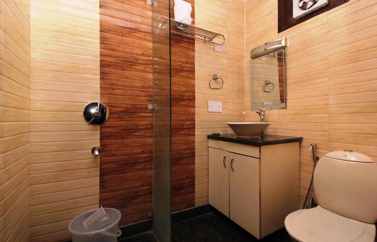 Aerocity Hotel Jindal Palace Delhi- A Well Hygiene Property"All Staff Vaccinated " Nuova Delhi Esterno foto