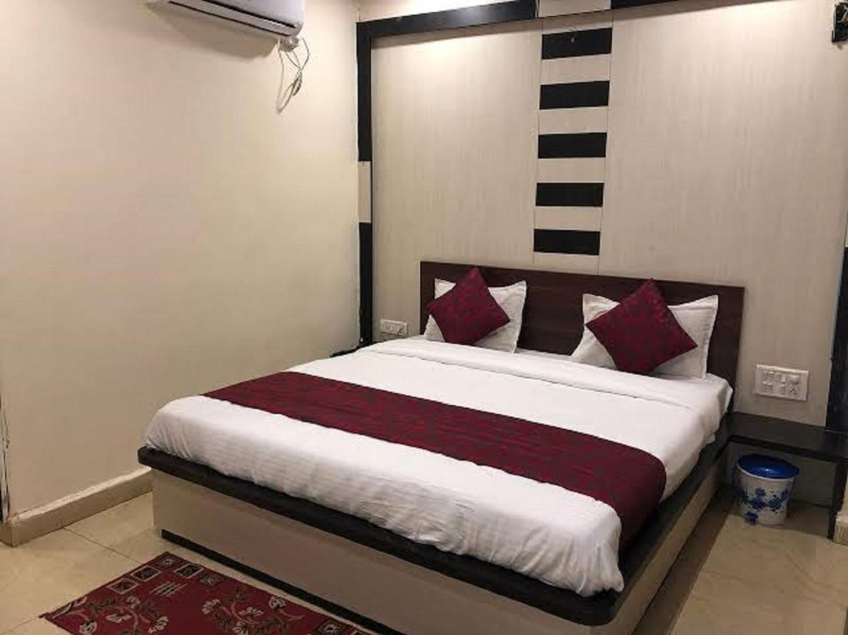 Aerocity Hotel Jindal Palace Delhi- A Well Hygiene Property"All Staff Vaccinated " Nuova Delhi Esterno foto
